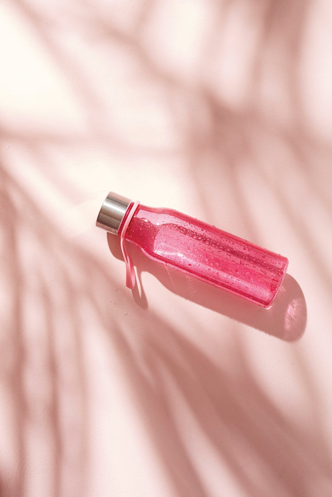 Load image into Gallery viewer, VINGA Lean tritan water bottle 600 ML - Custom Wood Designs