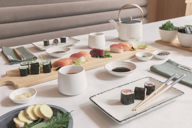 Load image into Gallery viewer, Ukiyo sushi dinner set for two - Custom Wood Designs
