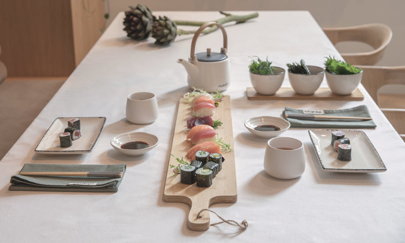 Load image into Gallery viewer, Ukiyo sushi dinner set for two - Custom Wood Designs