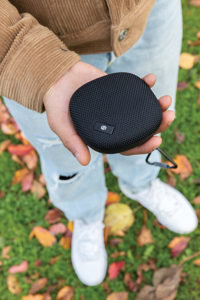 Load image into Gallery viewer, Urban Vitamin Hayward IPX7 waterproof 5W speaker - Custom Wood Designs