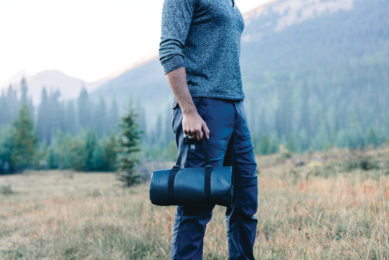 Load image into Gallery viewer, RPET picnic blanket - Custom Wood Designs