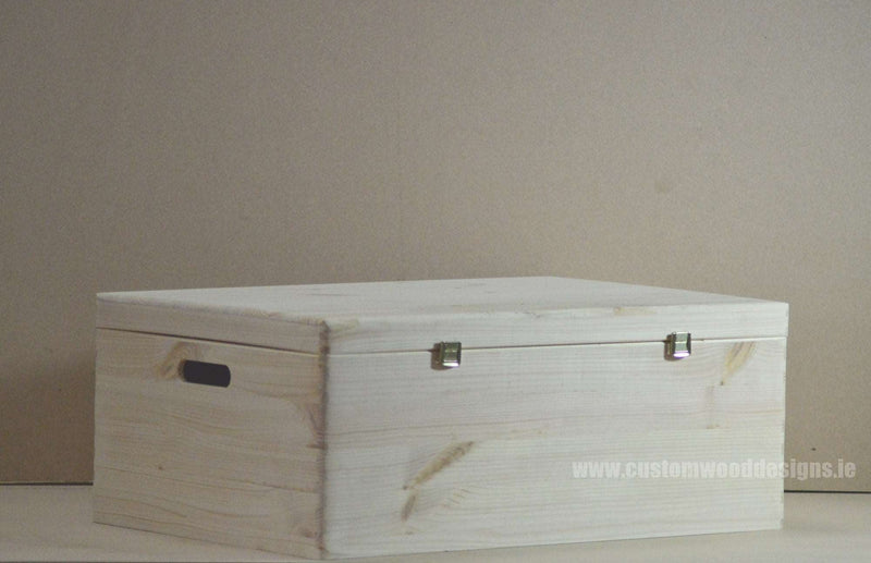 Load image into Gallery viewer, Pine Box MPB4 Box with Lid pin __label: Upload Logo bedroom deco big box big trunk big trunk wood box box with lid chest container crate gift large box open lid pine box room deco solid wood box storage box truk wood wooden box-with-lid-unbranded-pine-box-mpb4-53611991335255