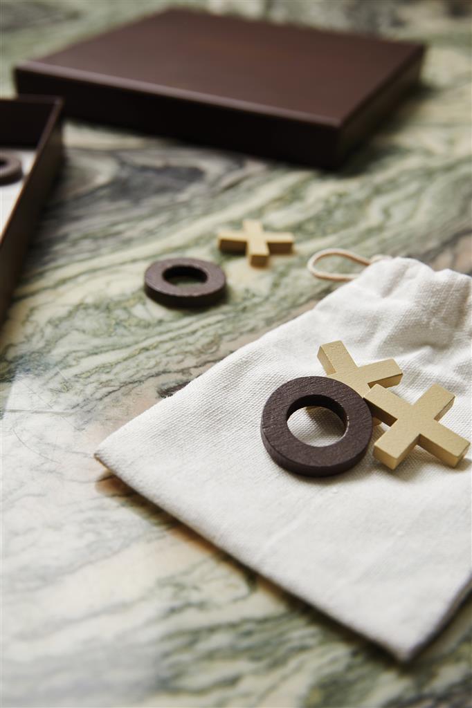 Load image into Gallery viewer, Criss-cross coffee table game pack of 25 Custom Wood Designs __label: Multibuy customwooddesignstictactoe