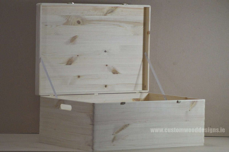 Load image into Gallery viewer, Pine Box MPB4 Box with Lid pin __label: Upload Logo bedroom deco big box big trunk big trunk wood box box with lid chest container crate gift large box open lid pine box room deco solid wood box storage box truk wood wooden pine-box-mpb4custom-wood-designsbox-with-lid-224926_cccd9f9a-5a0c-4538-9992-88410c341405