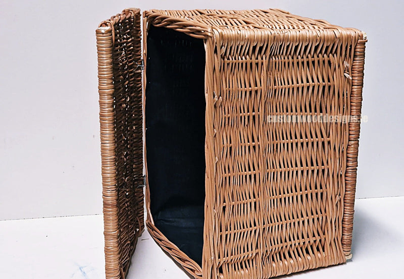 Load image into Gallery viewer, 10 x Wicker Hamper Basket Large 40 X 30 X 30cm Wicker Hamper Basket Custom Wood Designs Gifting basket hamper basket Retail display basket wicker basket wicker-hamper-basket-with-black-fabric-lining-10-x-wicker-hamper-basket-large-40-x-30-x-30cm-53613684719959