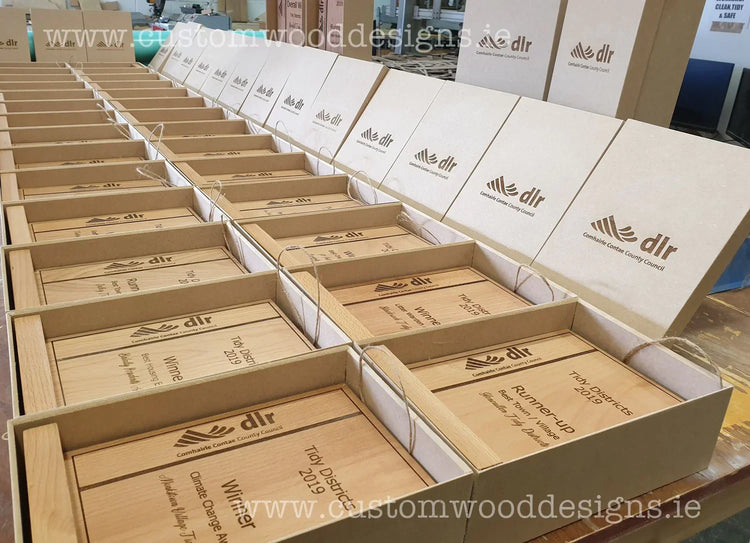 awards corporate plaques