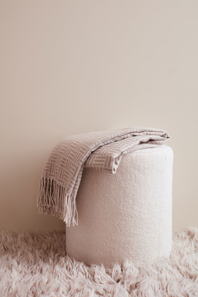 Load image into Gallery viewer, Leno Blanket - Custom Wood Designs
