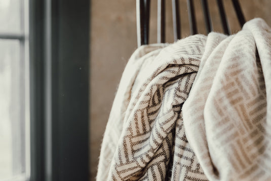 Leno Blanket - Custom Wood Designs