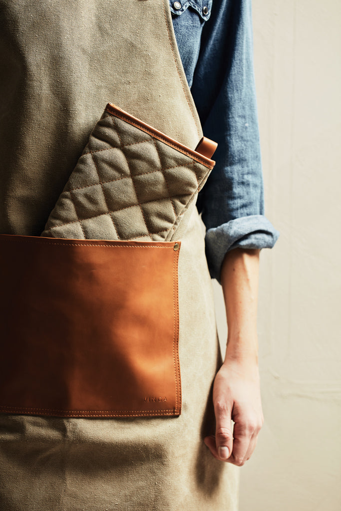 Load image into Gallery viewer, Asado Apron - Custom Wood Designs
