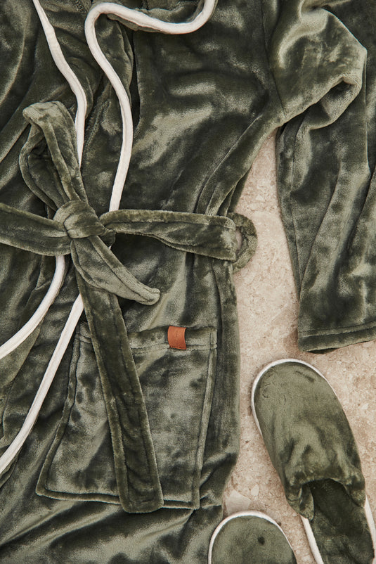 Louis luxury plush GRS RPET robe size S-M - Custom Wood Designs