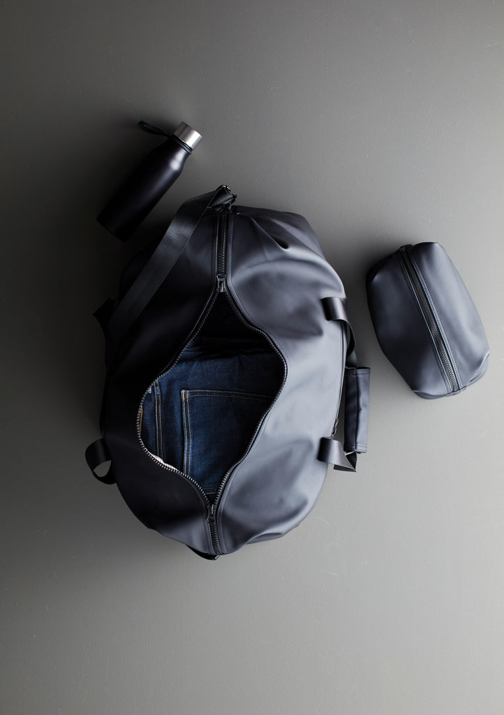 Load image into Gallery viewer, VINGA Baltimore Weekendbag - Custom Wood Designs
