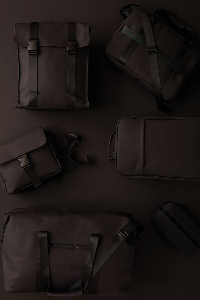 Load image into Gallery viewer, Baltimor Wash Bag - Custom Wood Designs
