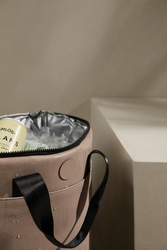 VINGA Baltimore trail cooler backpack - Custom Wood Designs