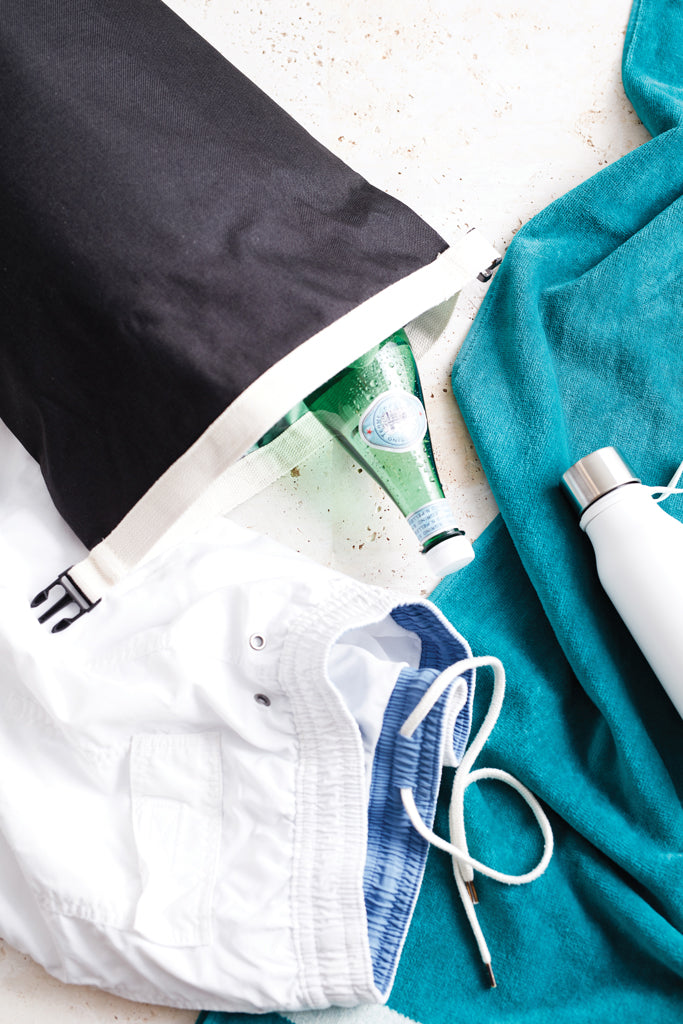 Load image into Gallery viewer, VINGA Sortino cooler trunk - Custom Wood Designs
