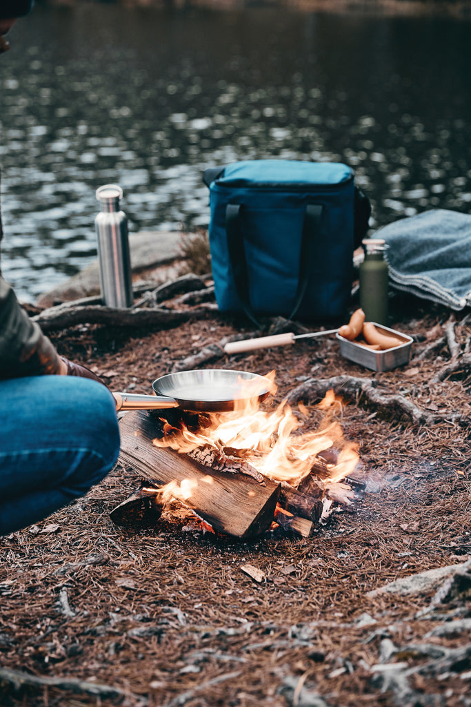 Load image into Gallery viewer, Outdoor Pan - Custom Wood Designs
