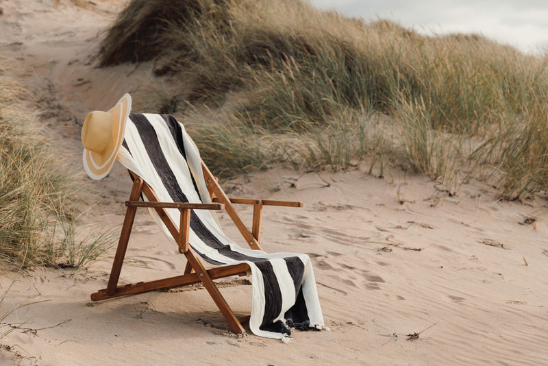 Load image into Gallery viewer, Valmer beach towel - Custom Wood Designs
