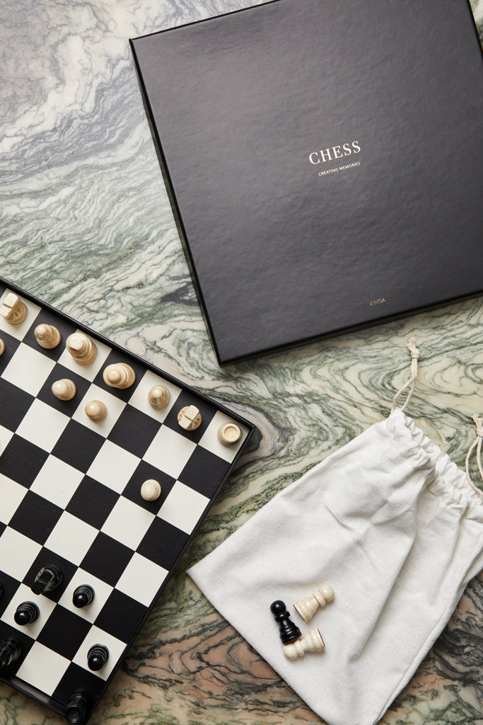 Load image into Gallery viewer, Chess coffee table game - Custom Wood Designs
