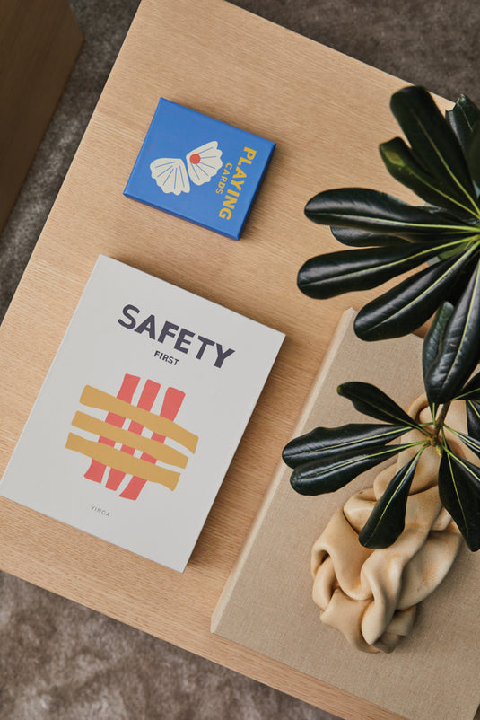 Playing cards coffee table edt. - Custom Wood Designs