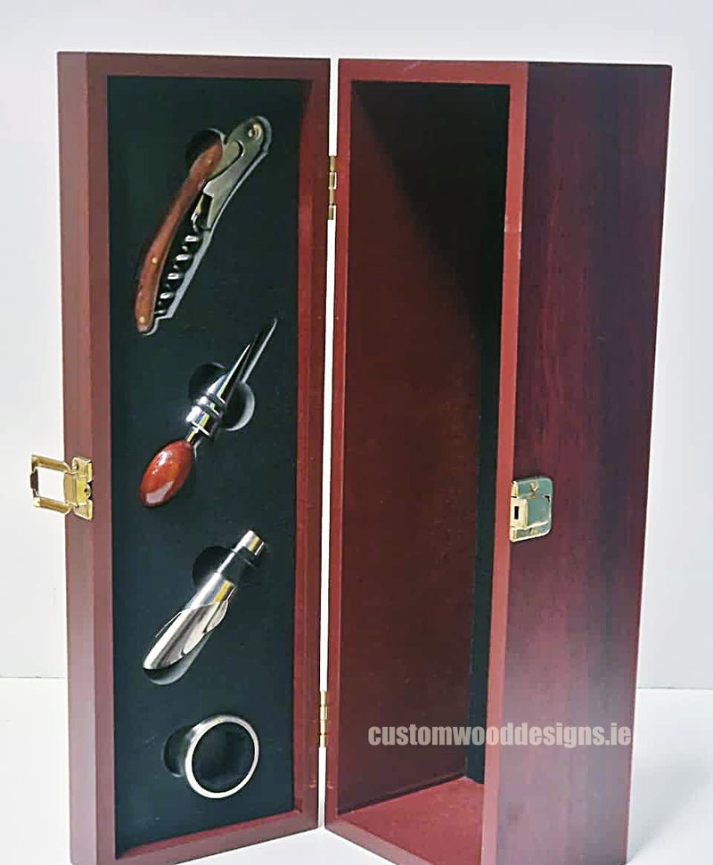 Load image into Gallery viewer, Bamboo Wine Box &amp; Opener set - Rosewood Custom Wood Designs CustomWoodDesignsIrelandCorporategiftboxesBottleBoxesGiftingboxesforbottleslaserengravedbottleboxespersonalisedbottleboxesCorporateboxesrusticboxwinebo_17_ff9ddb54-cc11-46f2-8763-1586_b0fa158a-1131-4843-9c89-00cfad19e569
