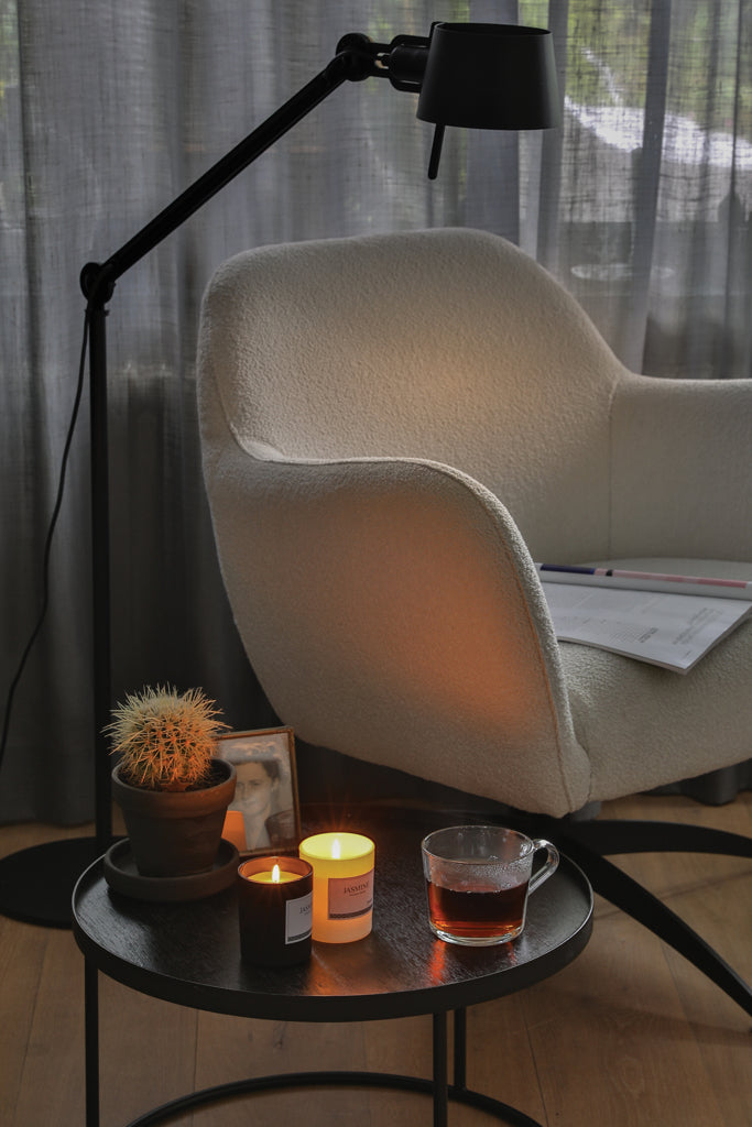 Load image into Gallery viewer, Ukiyo small scented candle in glass - Custom Wood Designs
