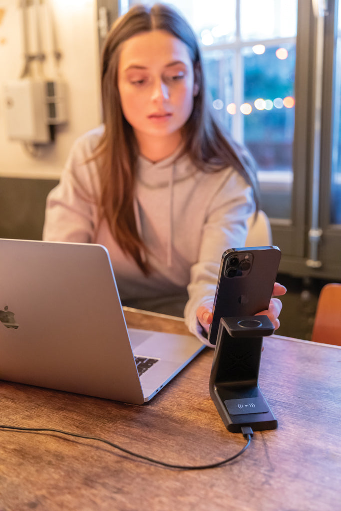 Load image into Gallery viewer, Urban Vitamin Fairfield 3 in1 RCS rplastic charger - Custom Wood Designs
