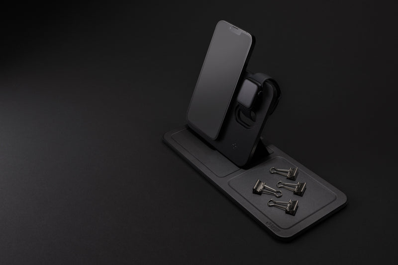 Load image into Gallery viewer, Swiss Peak 3 in 1 RCS recycled PU wireless charger desk tray - Custom Wood Designs
