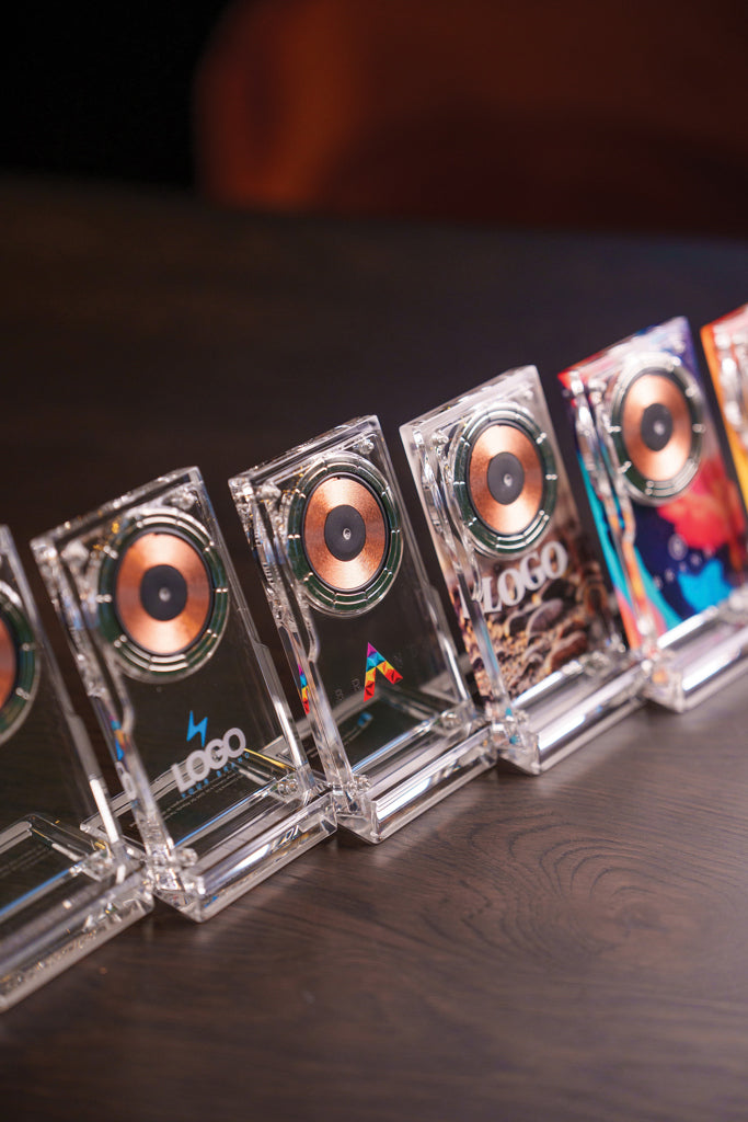 Load image into Gallery viewer, Magcharge 15W magnetic wireless charging stand - Custom Wood Designs
