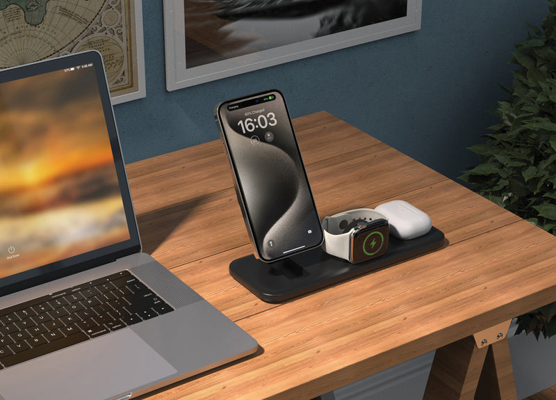 Load image into Gallery viewer, Urban Vitamin Torrance RCS 3 in 1 magnetic 15W charger - Custom Wood Designs
