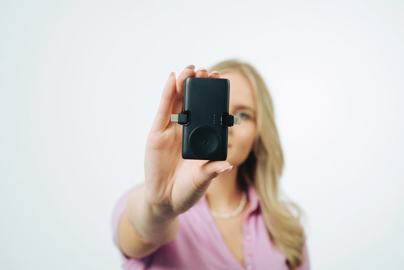 Load image into Gallery viewer, Urban Vitamin San Diego RCS rplastic 20W PD powerbank - Custom Wood Designs
