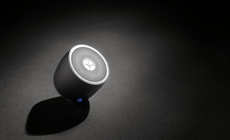 Load image into Gallery viewer, Swiss Peak RCS recycled aluminum 3W bass speaker - Custom Wood Designs
