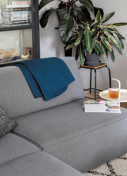 Fleece blanket in pouch - Custom Wood Designs