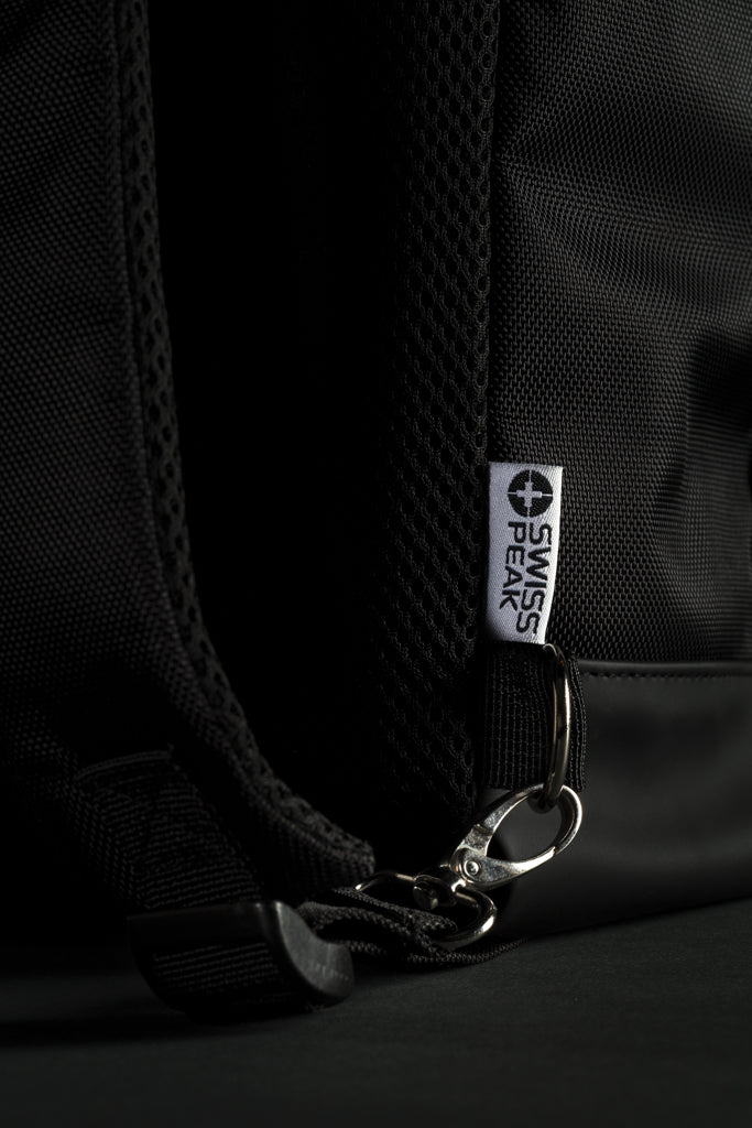 Load image into Gallery viewer, 15" laptop tote pack PVC free - Custom Wood Designs
