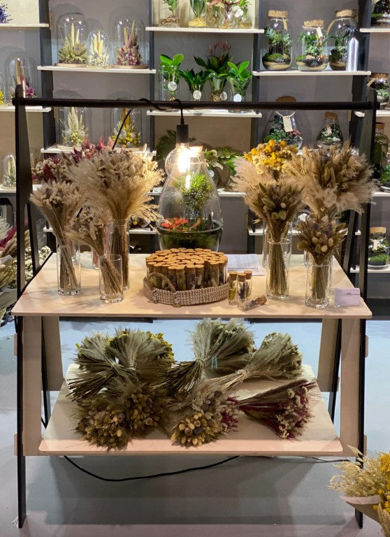 Load image into Gallery viewer, Flower Table - Custom Wood Designs
