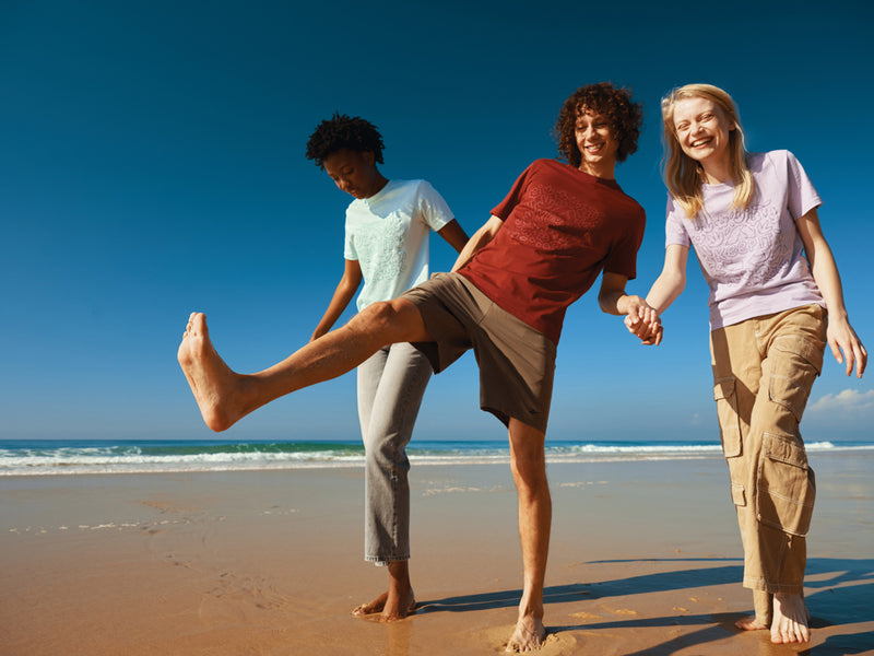 Load image into Gallery viewer, Bret recycled cotton t-shirt - Custom Wood Designs
