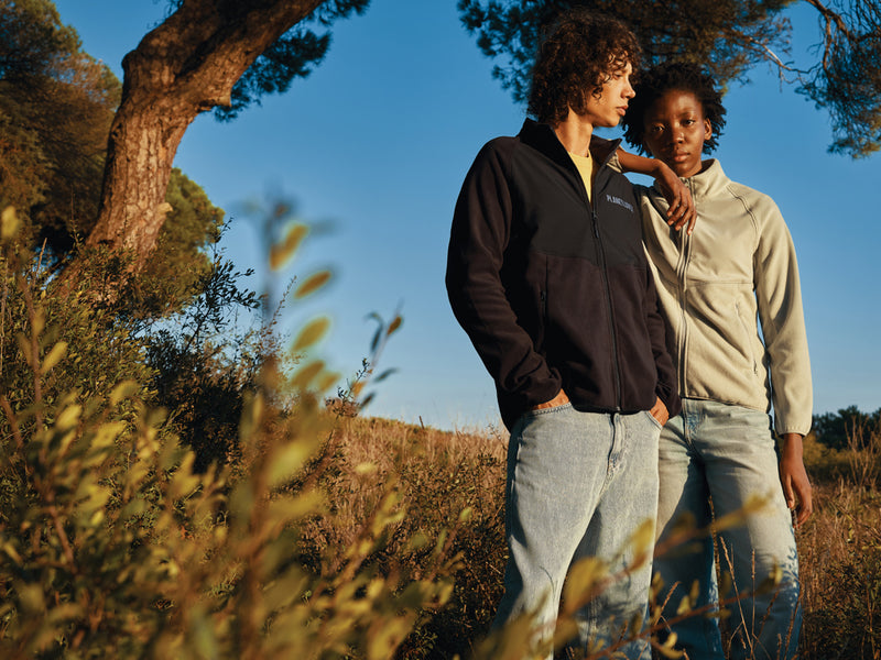 Load image into Gallery viewer, Talun recycled polyester microfleece zip through - Custom Wood Designs
