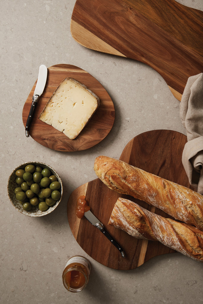 Load image into Gallery viewer, Veia serving board S - Custom Wood Designs
