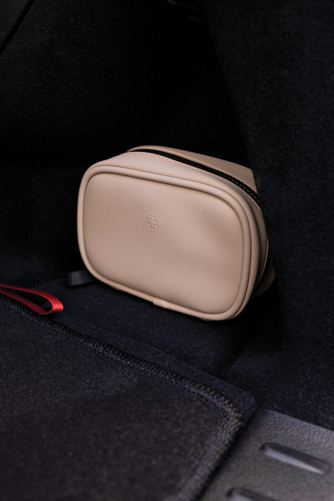 Load image into Gallery viewer, VINGA Baltimore RCS first aid kit - Custom Wood Designs VINGA Baltimore RCS first aid kit made from [material] –  [use_case] | Custom Wood Designs
