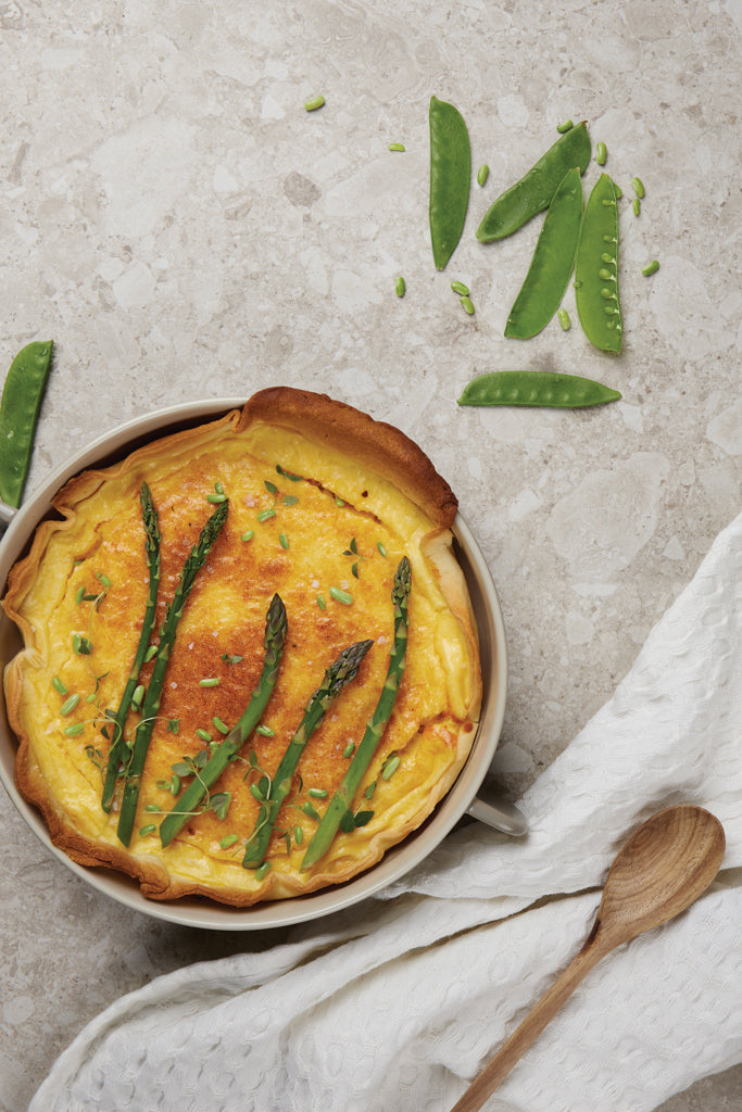 Load image into Gallery viewer, VINGA Monte neu pie dish - Custom Wood Designs
