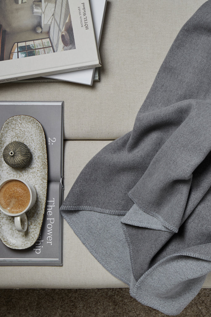 Load image into Gallery viewer, Moulto GRS RPET blanket - Custom Wood Designs
