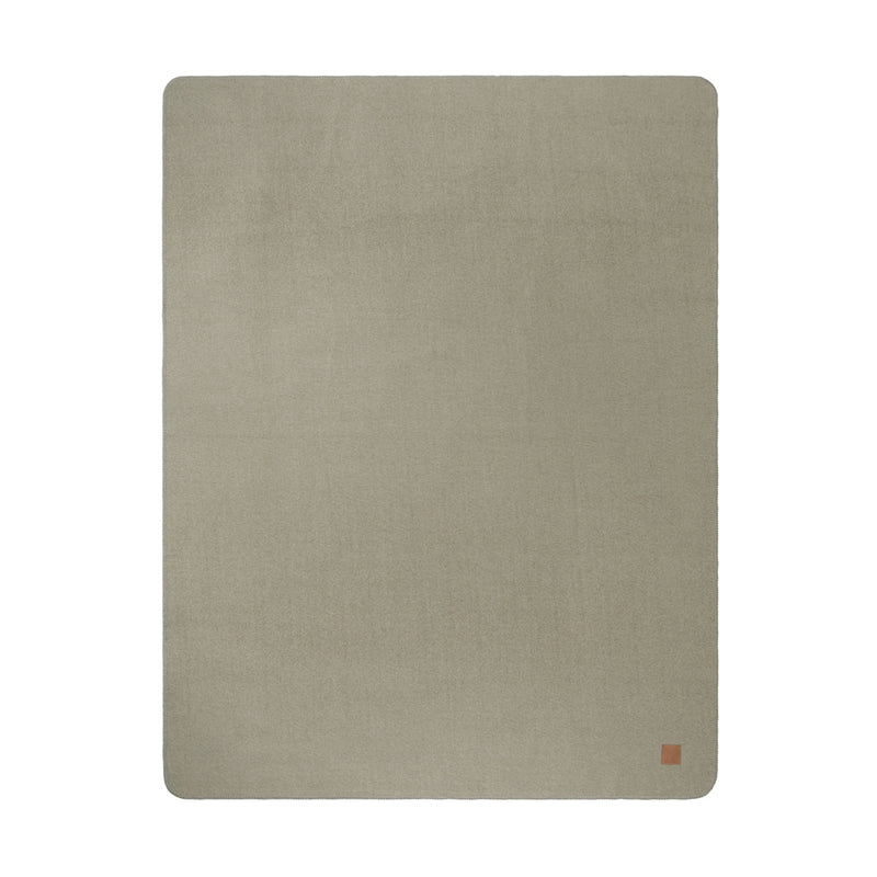 Load image into Gallery viewer, Moulto GRS RPET blanket - Custom Wood Designs
