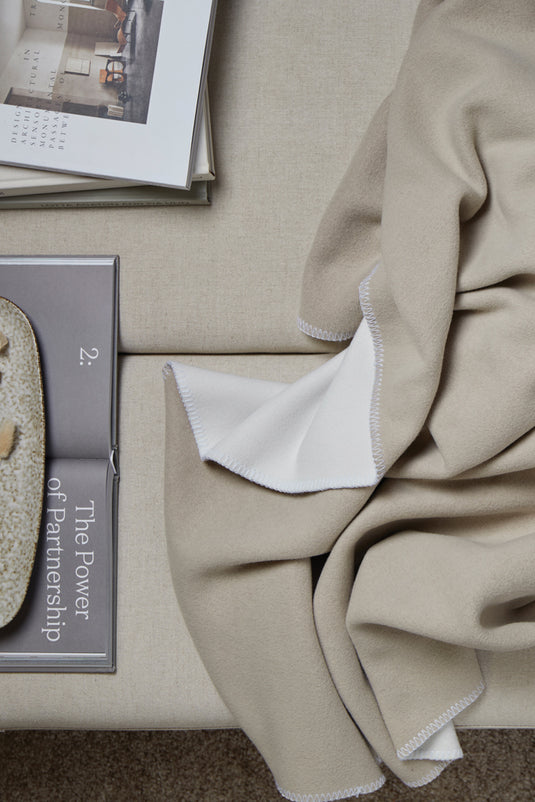 Moulto GRS RPET blanket - Custom Wood Designs