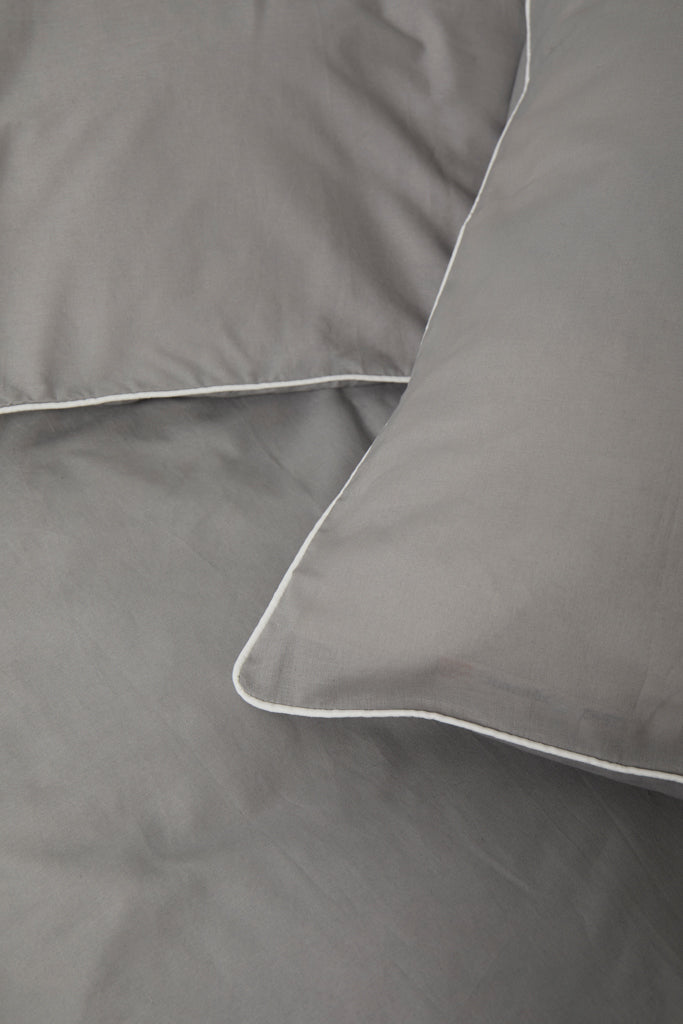 Load image into Gallery viewer, VINGA Marston OCS organic cotton bed linen, 4 pcs set - Custom Wood Designs
