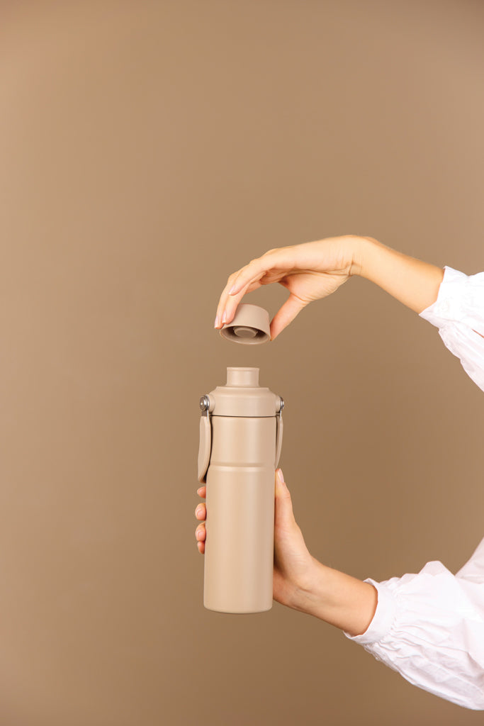 Load image into Gallery viewer, VINGA Baltimore trek RCS recycled SS bottle 600 ML - Custom Wood Designs
