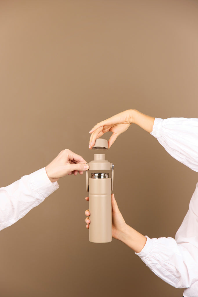 Load image into Gallery viewer, VINGA Baltimore trek RCS recycled SS bottle 600 ML - Custom Wood Designs
