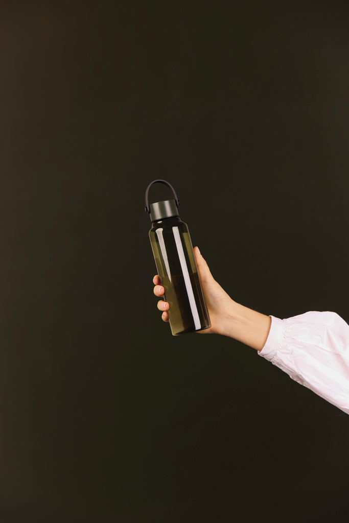 Load image into Gallery viewer, VINGA Baltimore RCS RPET bottle 550 ML - Custom Wood Designs
