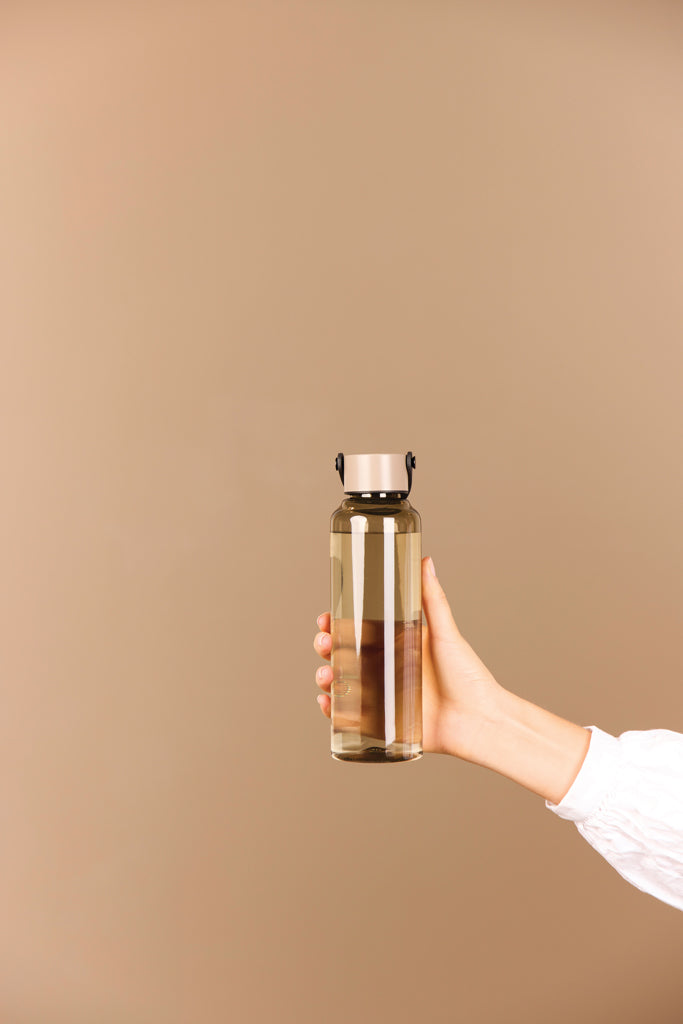 Load image into Gallery viewer, VINGA Baltimore RCS RPET bottle 550 ML - Custom Wood Designs
