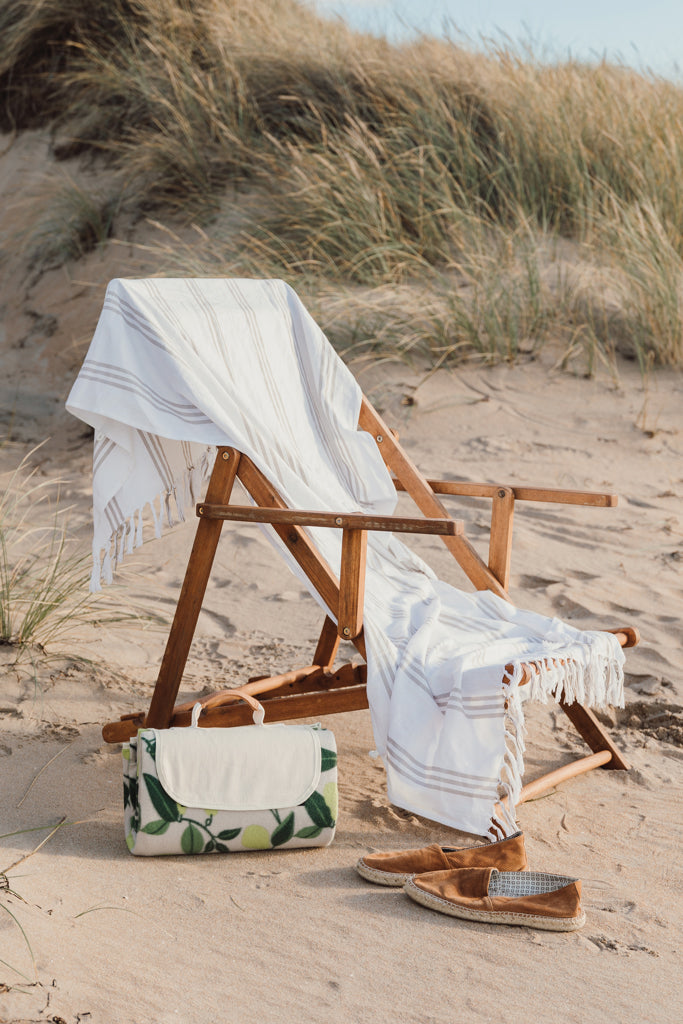 Load image into Gallery viewer, Day GRS RPET picnic blanket - Custom Wood Designs
