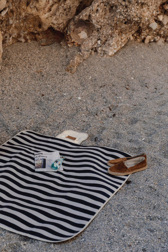 Alb GRS RPET picnic blanket small - Custom Wood Designs