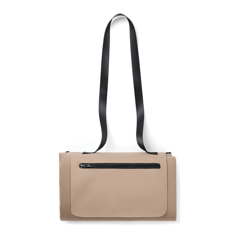 Load image into Gallery viewer, VINGA Baltimore RCS picnic blanket - Custom Wood Designs VINGA Baltimore RCS picnic blanket made from [material] –  [use_case] | Custom Wood Designs
