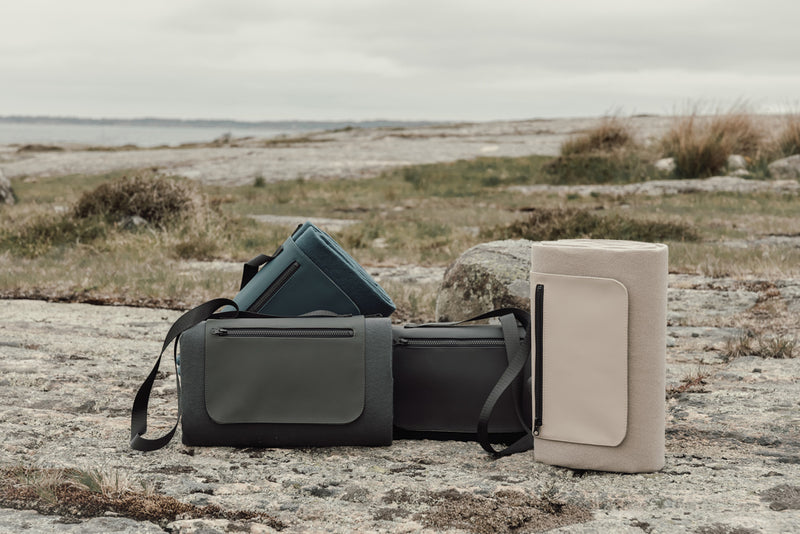 Load image into Gallery viewer, VINGA Baltimore RCS picnic blanket - Custom Wood Designs VINGA Baltimore RCS picnic blanket made from [material] –  [use_case] | Custom Wood Designs
